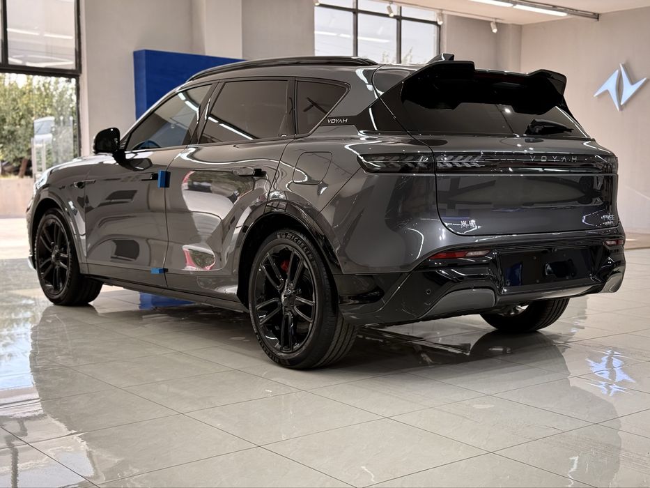 Voyah Free Apollo tech 2025 res