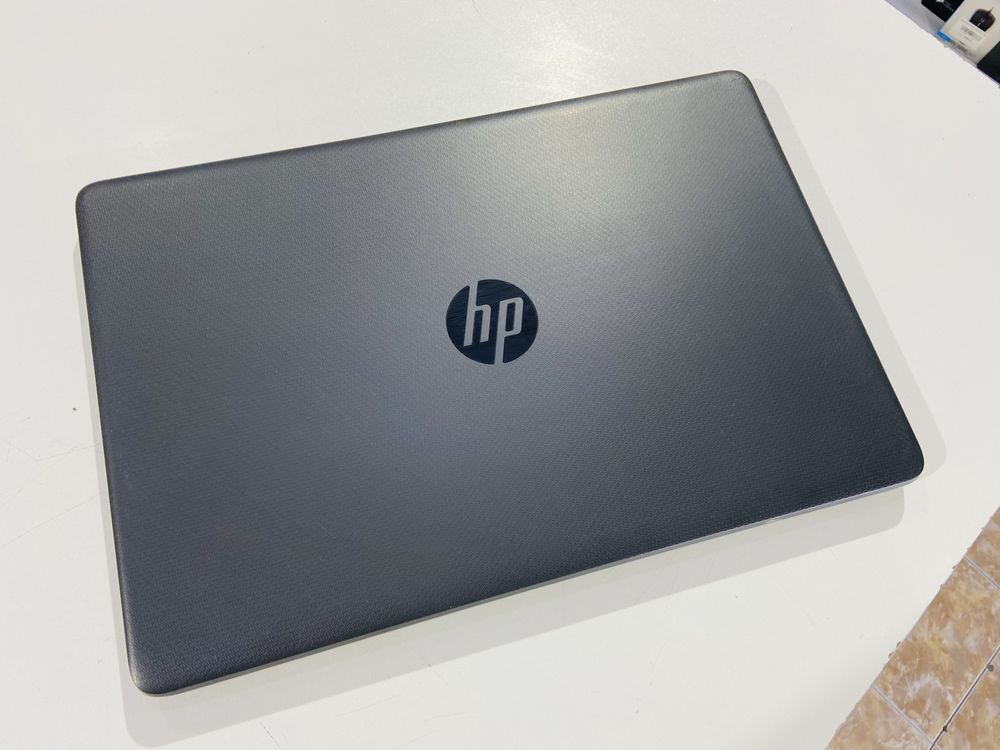 Рассрочка! HP Laptop 15 - Core i3-1005G1/8Gb/SSD 256Gb/UHD Graphics