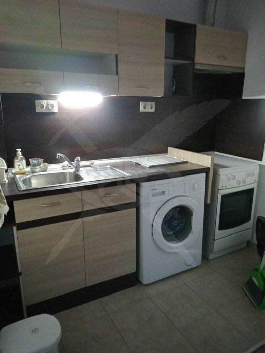 Тристаен апартамент - ВИНС - 4526