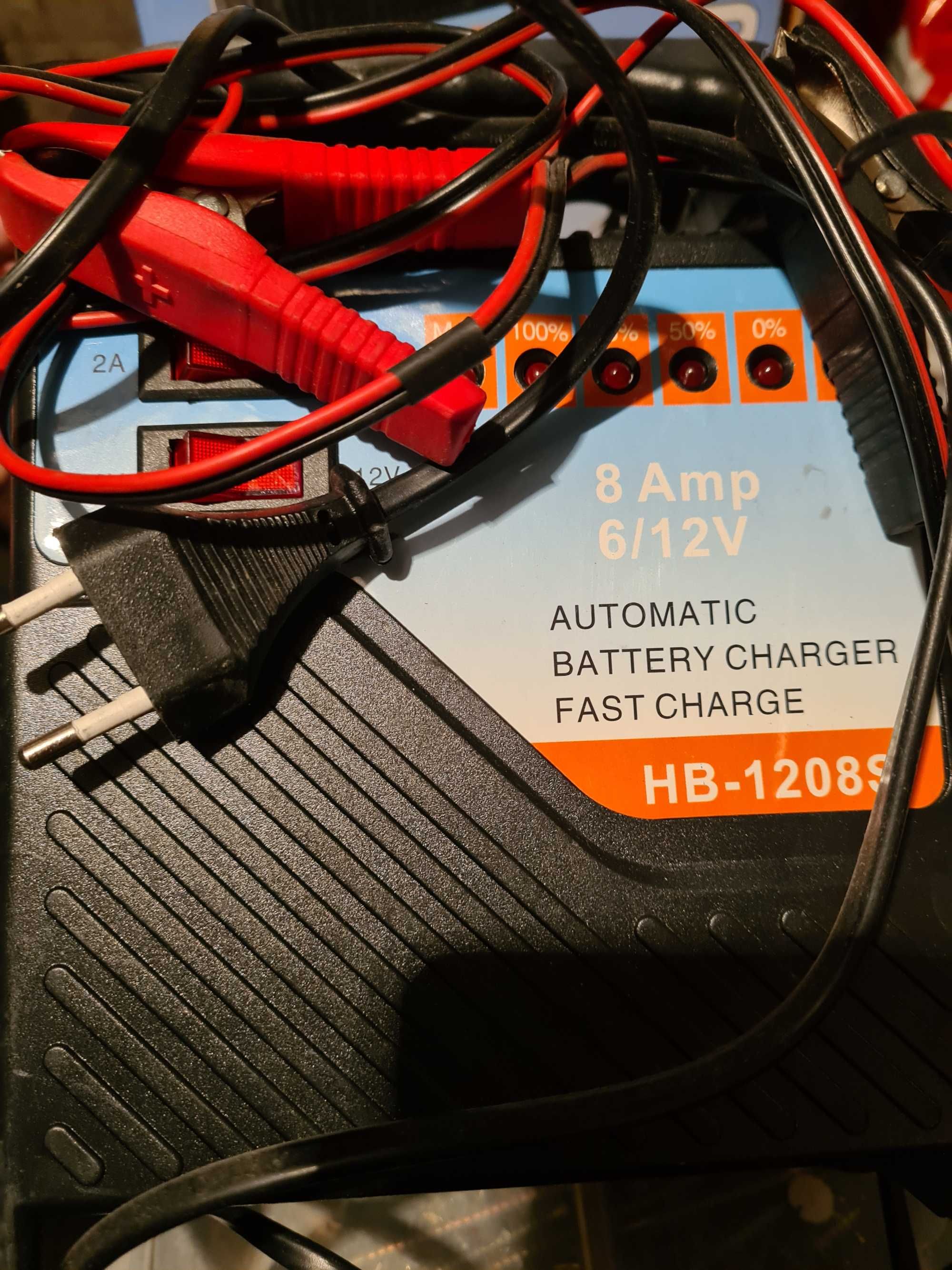 Ново Зарядно за акумулатор Fast Charge 8A/2A, 6/12V, NB-1208S