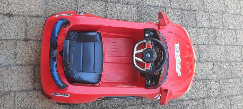 Mașina pt copii 3-7 ani stare buna