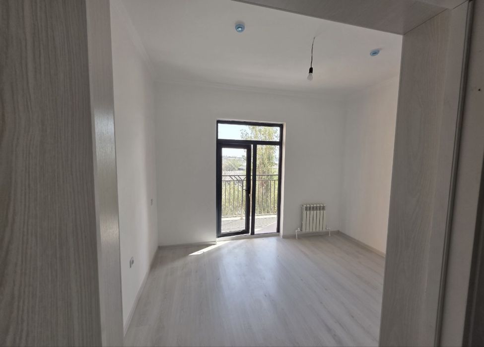 Продается квартира Сергели Бобур махалла