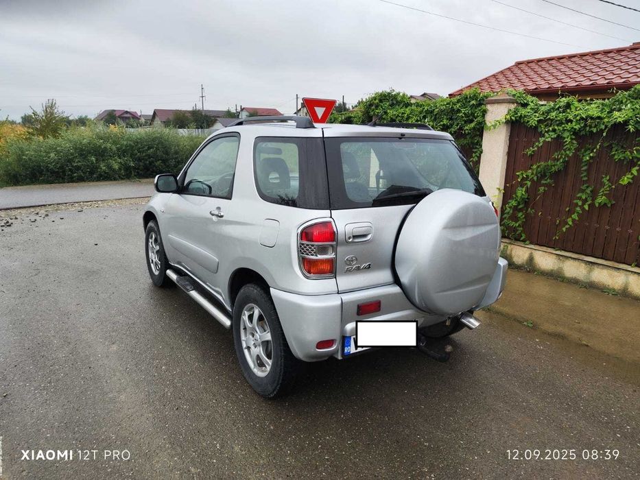 RAv 4 3 usi benzina