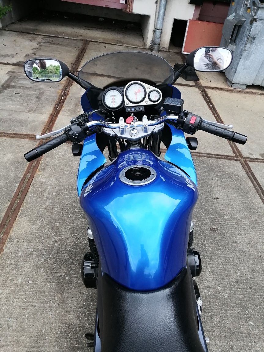 Kawasaki Zr7s 2003