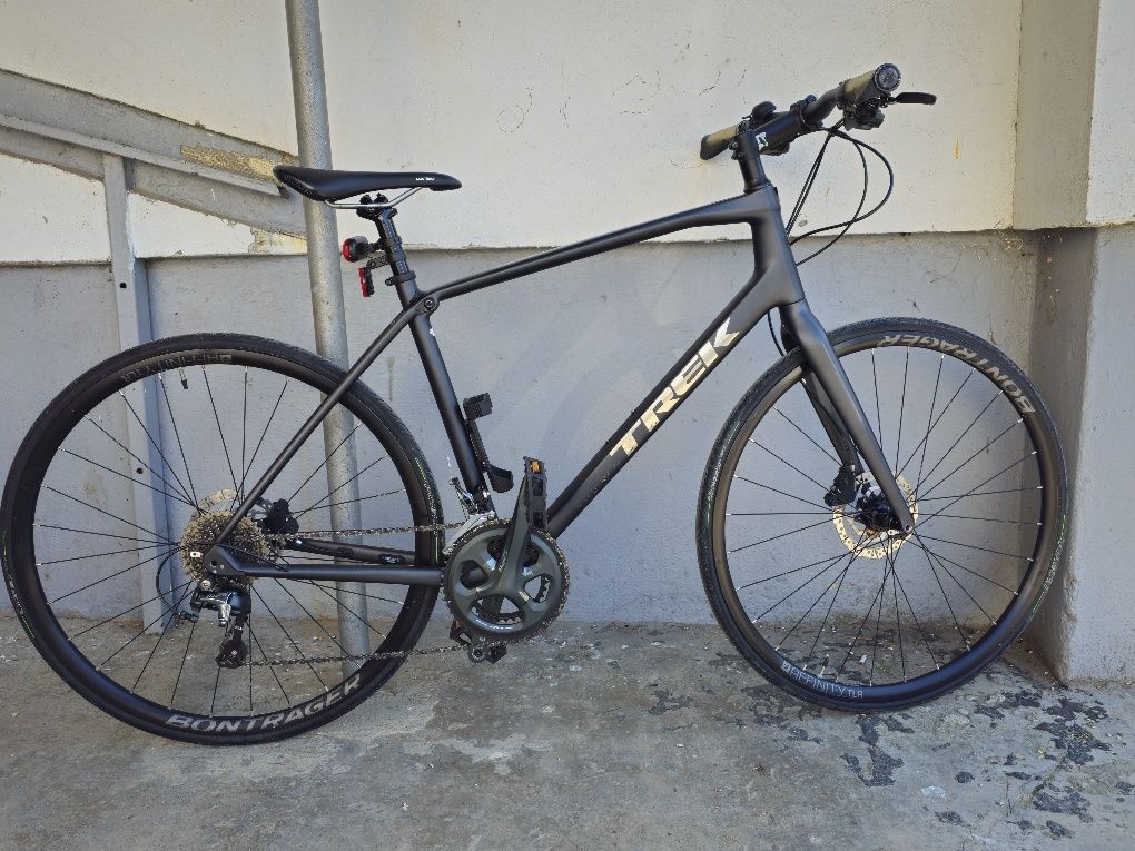 Bicicletă trek  fx5 full carbon,mărimea 56