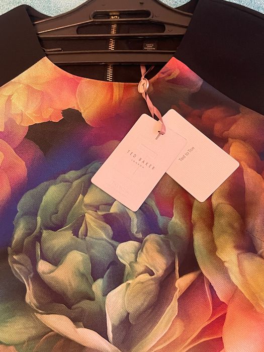 Ted Baker рокля , размер  2(S-M) Нова с етикет
