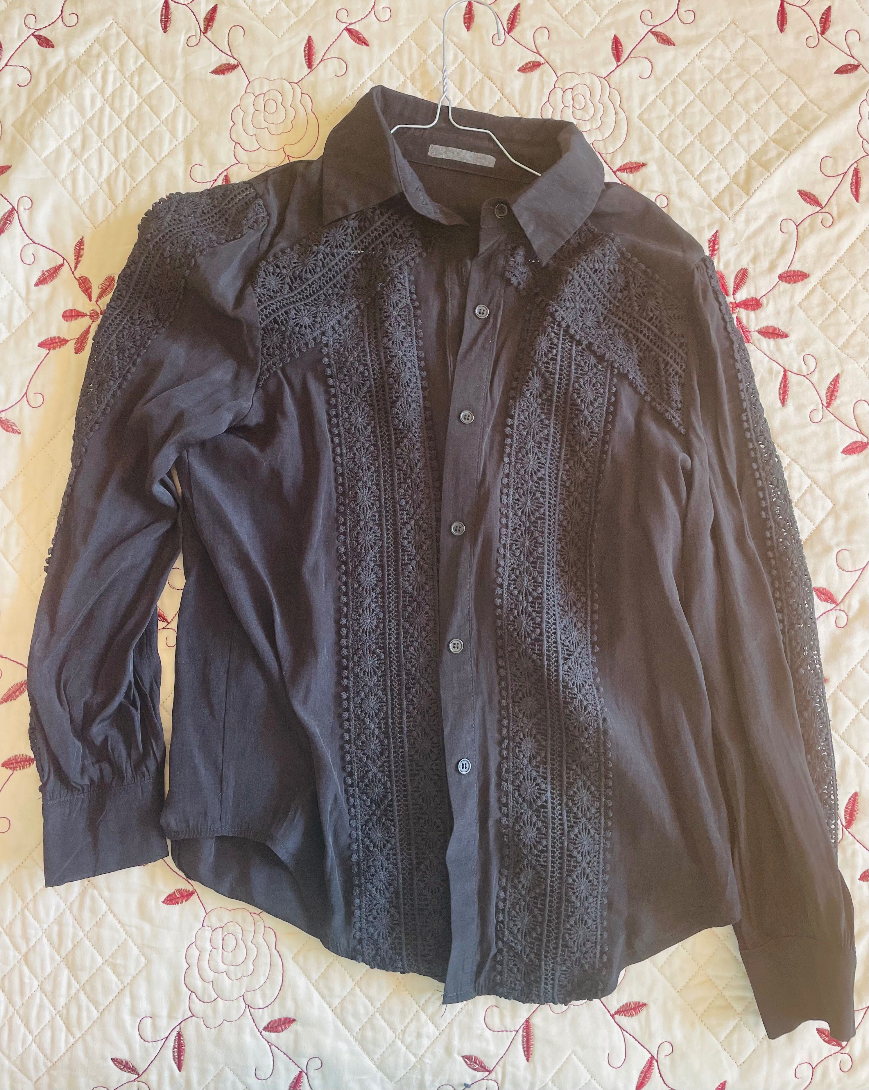 Нови ризи размер M/L + подарък