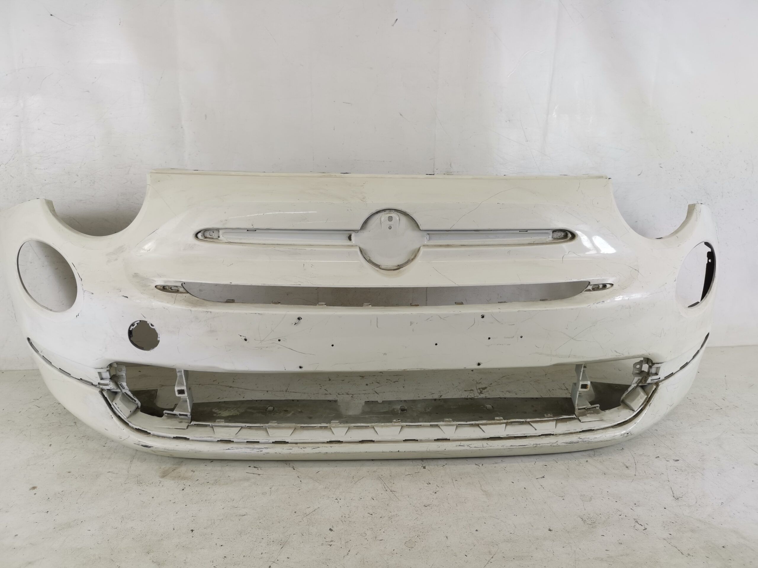 Предна броня Фиат 500 / Fiat 500 Оригинална
