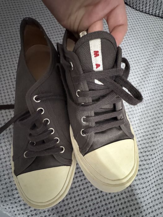 Tenisi MArni autentici