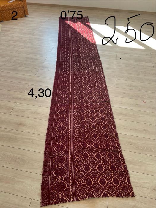 Covoare traditiinale vechi