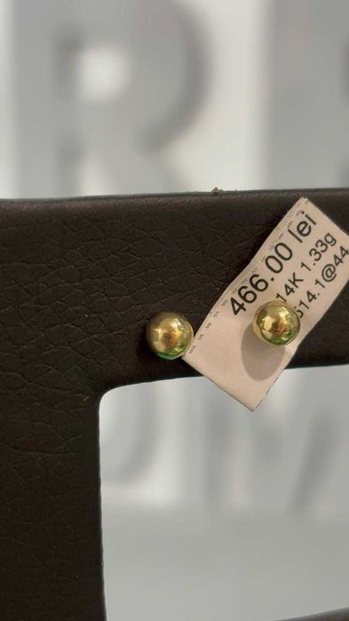 (Ag44 B5514) Cercei 14K 1.33g