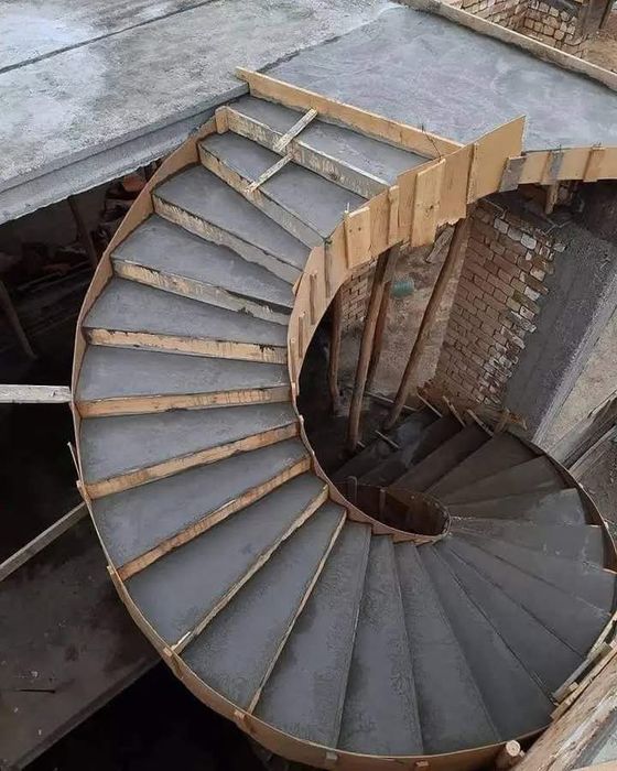 Realizezi construcții!!