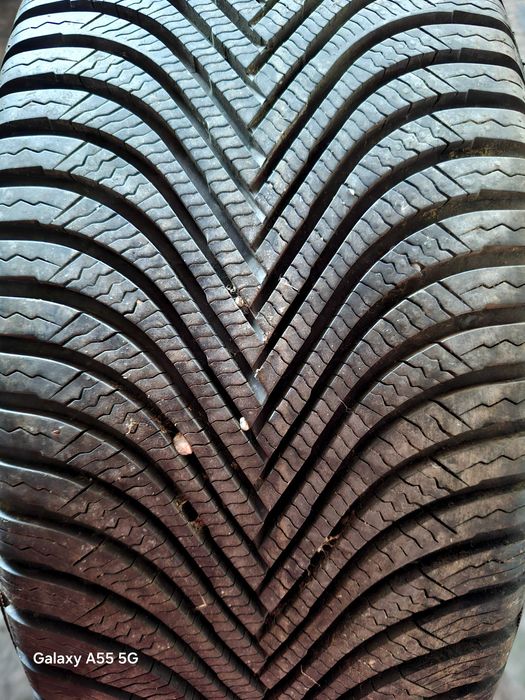зимни гуми 255 /55 /17 MICHELIN ALPIN 5