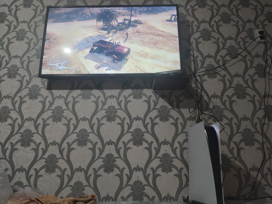 Playstation5 с Три джостиком