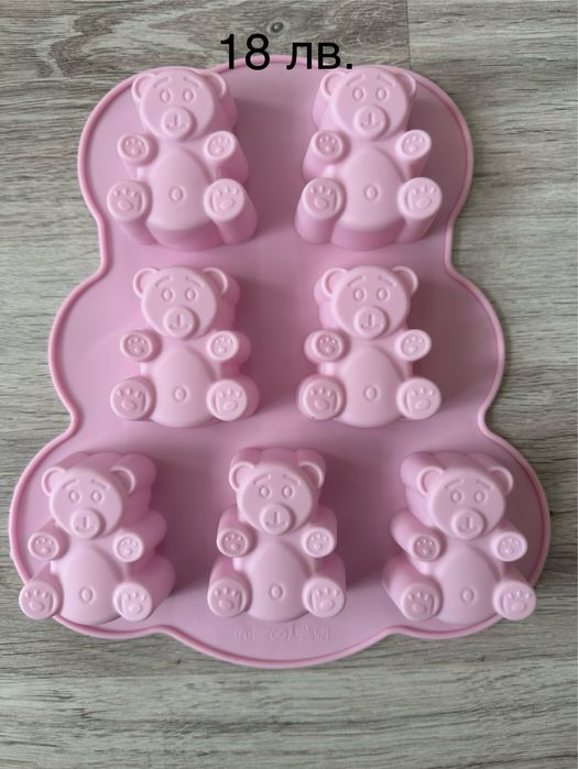 Силиконови форми за печене