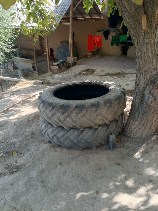 Traktor baloni sotiladi donasi 1 milyon