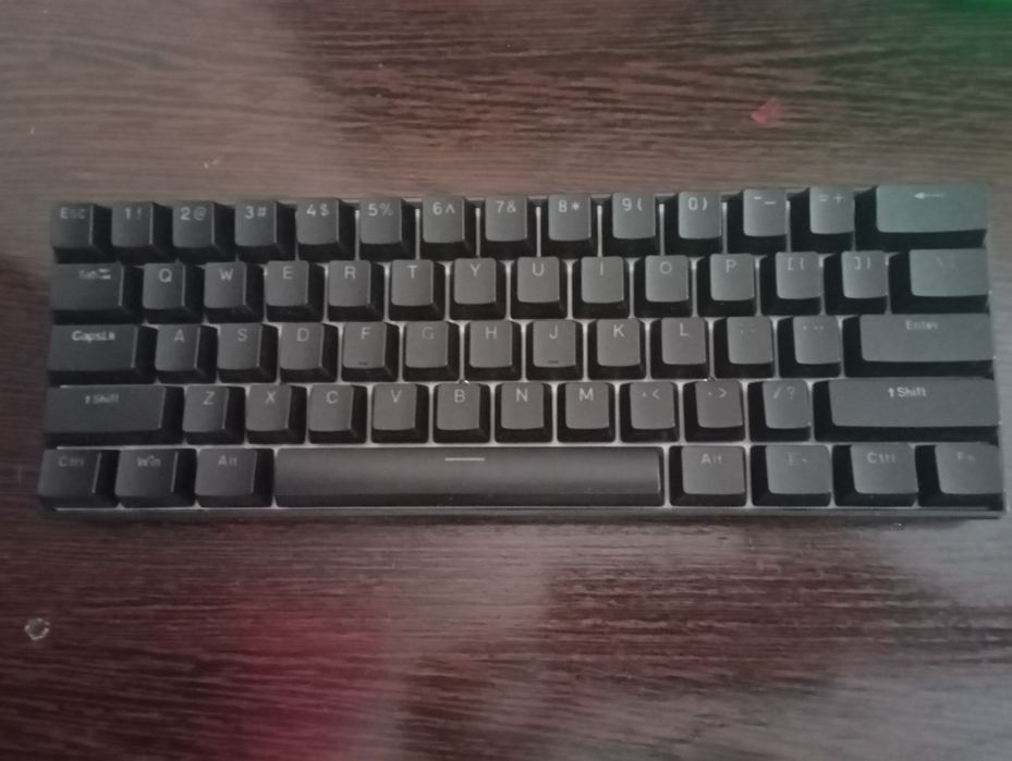 Продам клавиатуру маханика