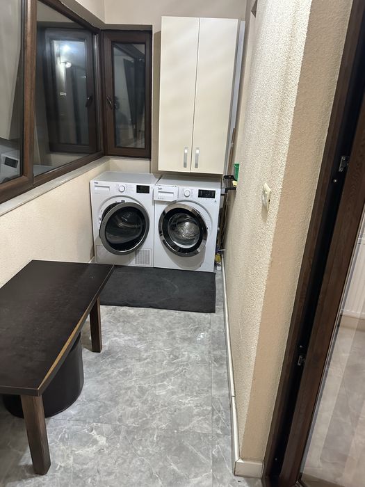 Apartament doua camere  de inchiriat 68 mp