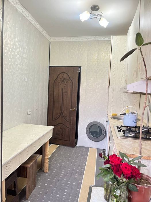 Yubileyni AslBurger orqasida