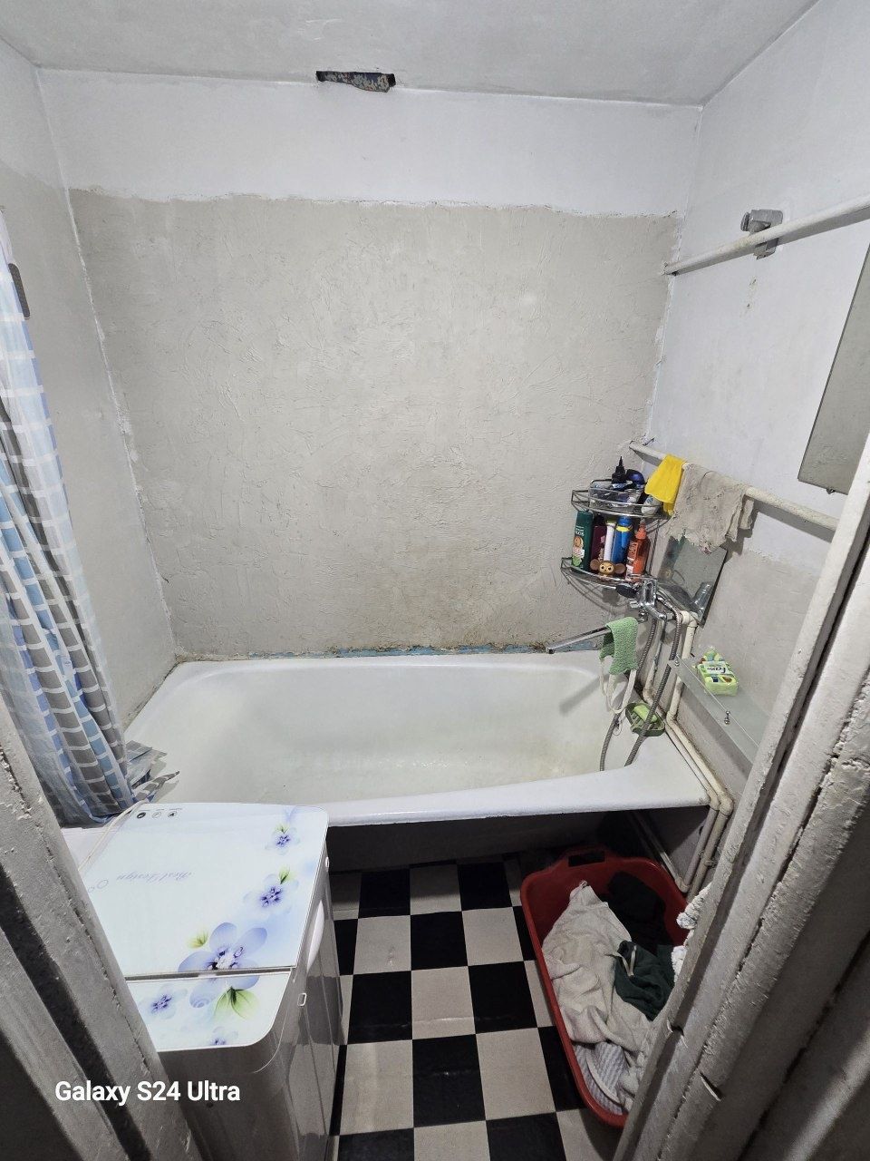 СВОЯ Чиланзар-22 1/3/4 балкон 2×3,40 б/рем 39м² 40000у.е. Паспорт стол