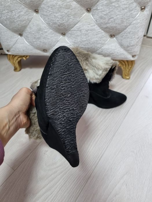 Botine din piele intoarsa cu blanita,Minelli,  39