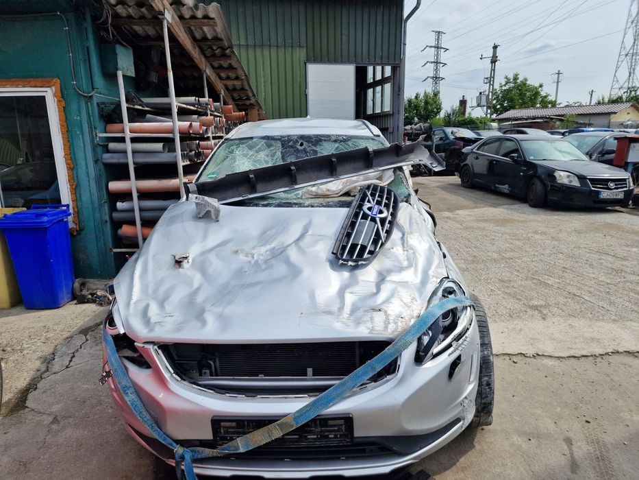 Dezmembram Volvo XC60, an fabricatie 2014, 2.4 JTD, euro 5