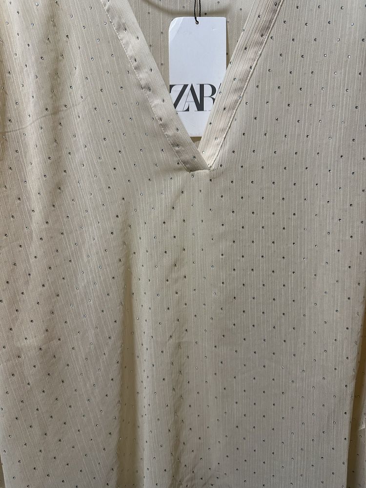 Чисто нова!! Дамска риза Zara с камъни, с дантела
