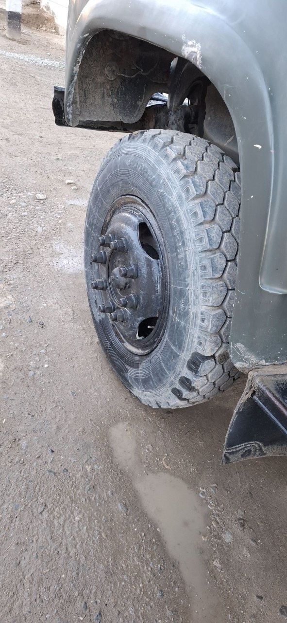 Zil 130 bartovoy