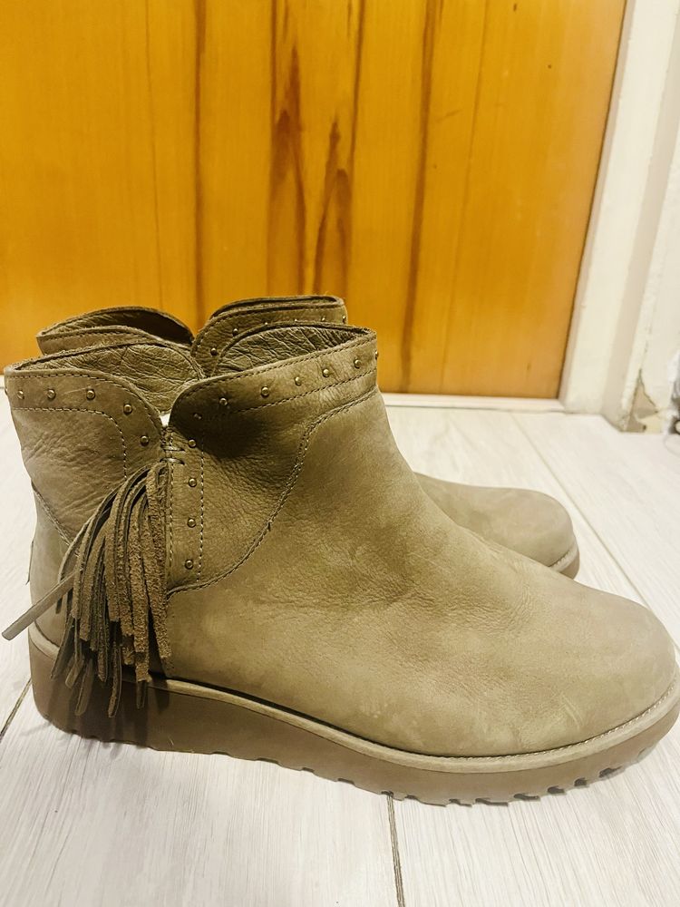 Ghete UGG originale