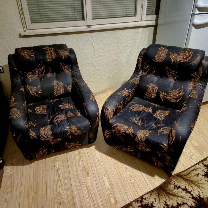 Два броя фотьойли в отлично състояние