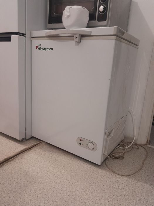 Продам морозилку