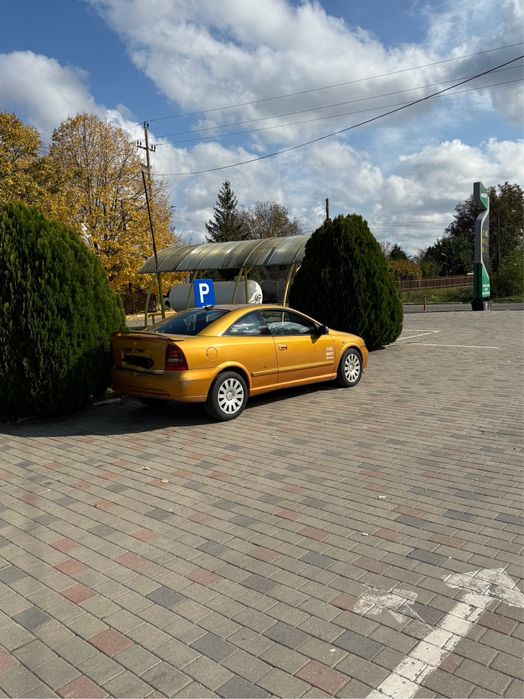 Vand opel bertone 1.8 i