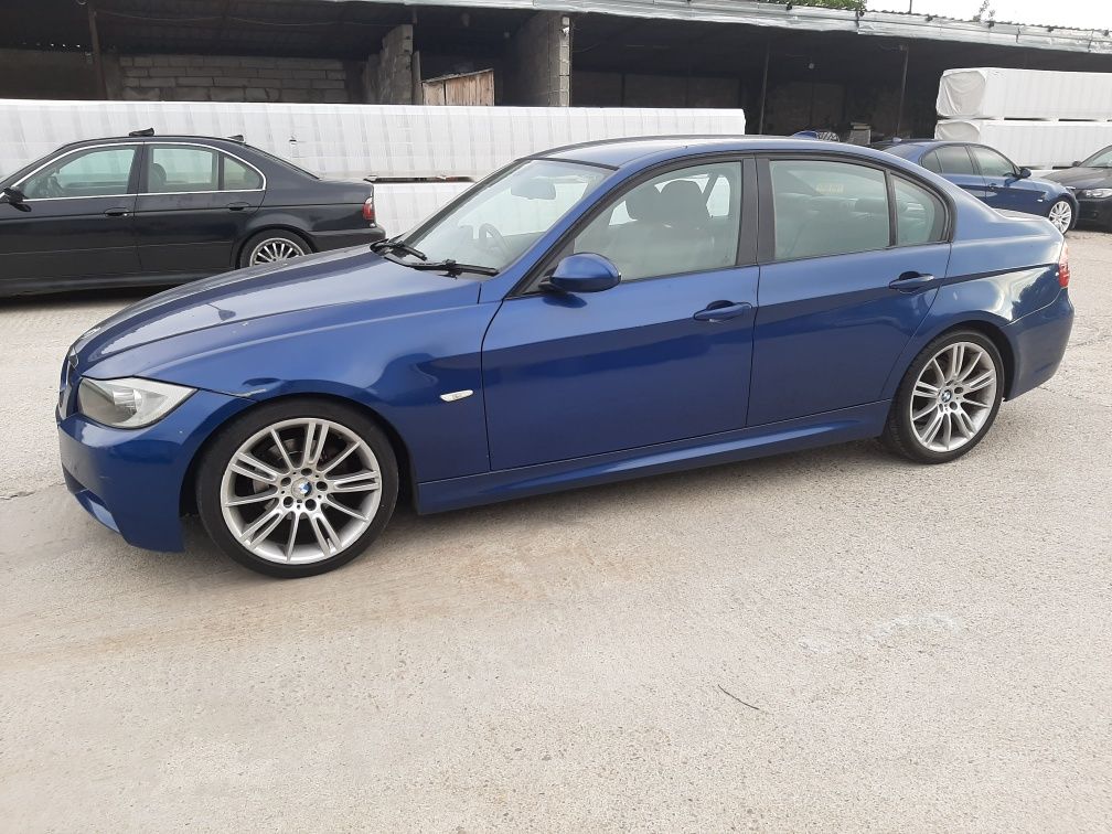 Aripa bmw e90,e91