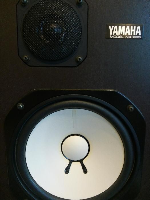 Тонколони Yamaha NS 635