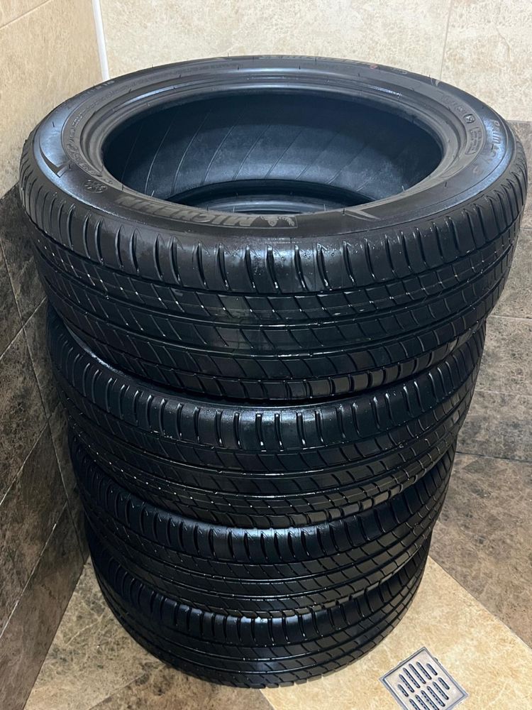 anvelope michelin vara 225/50 R18 noi