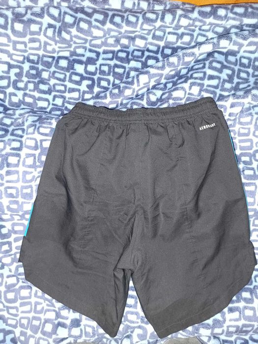 Къси панталони Adidas