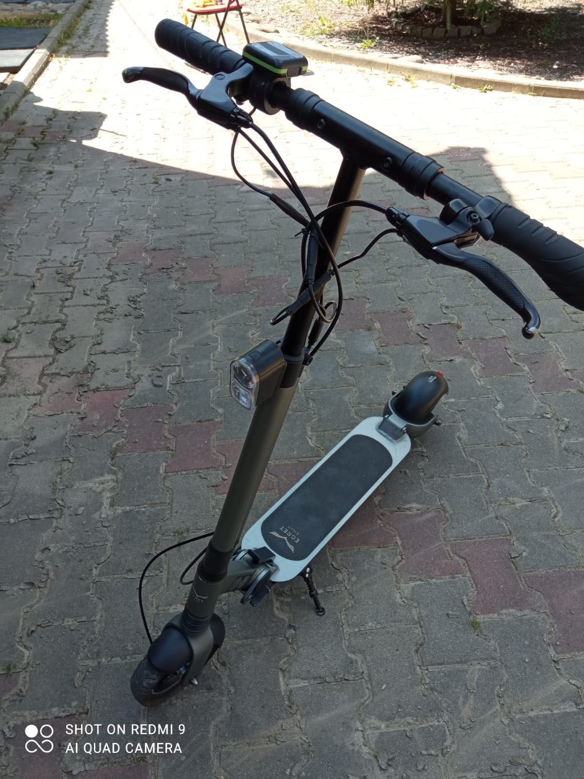trotinetă electrică egret