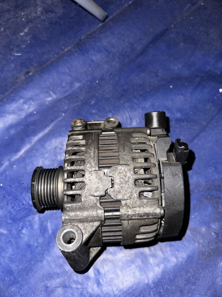 Alternator BOSCH