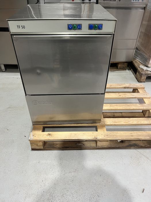 Masina vase Pro Italia - 230 V - cos 50 x 50-pompa evacuare -20% pret