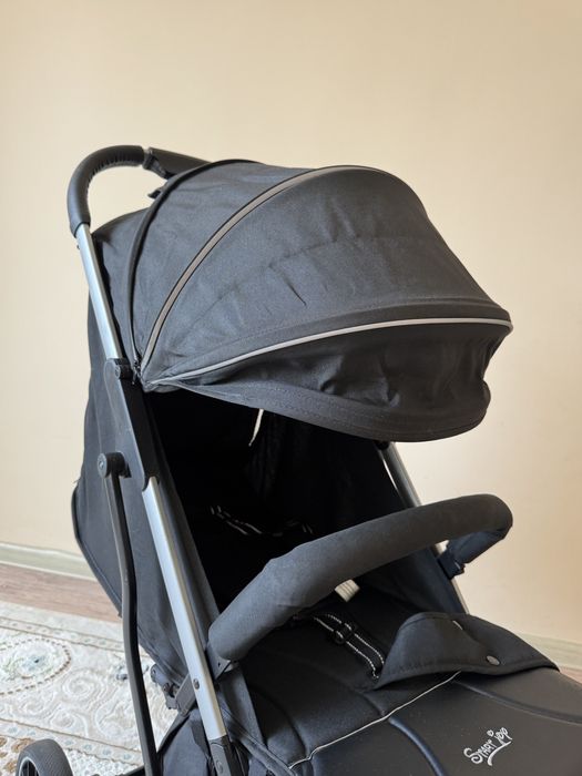 Коляска прогулочная