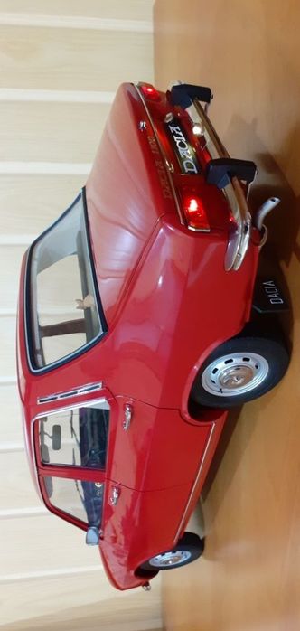 Dacia 1300 scara 1:8