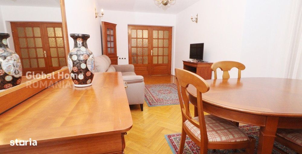 Apartament 4 camere Piata 1 Mai | loc parcare in curtea interioara | 4