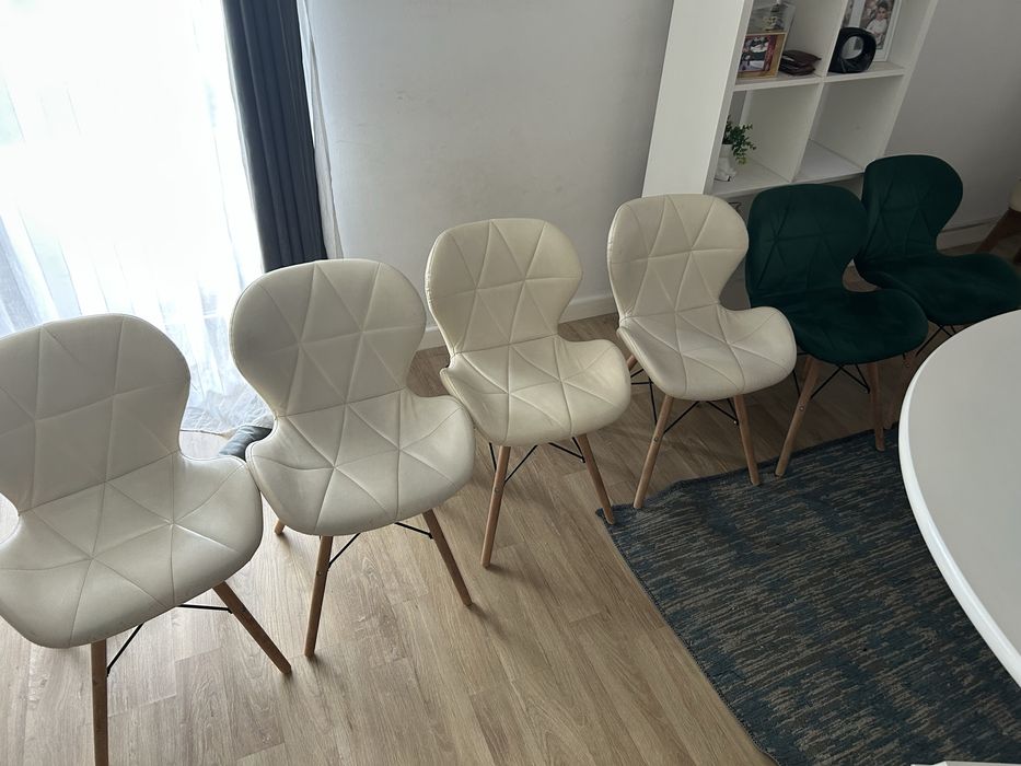 Masa rotunda, alba, 148 cm diametru