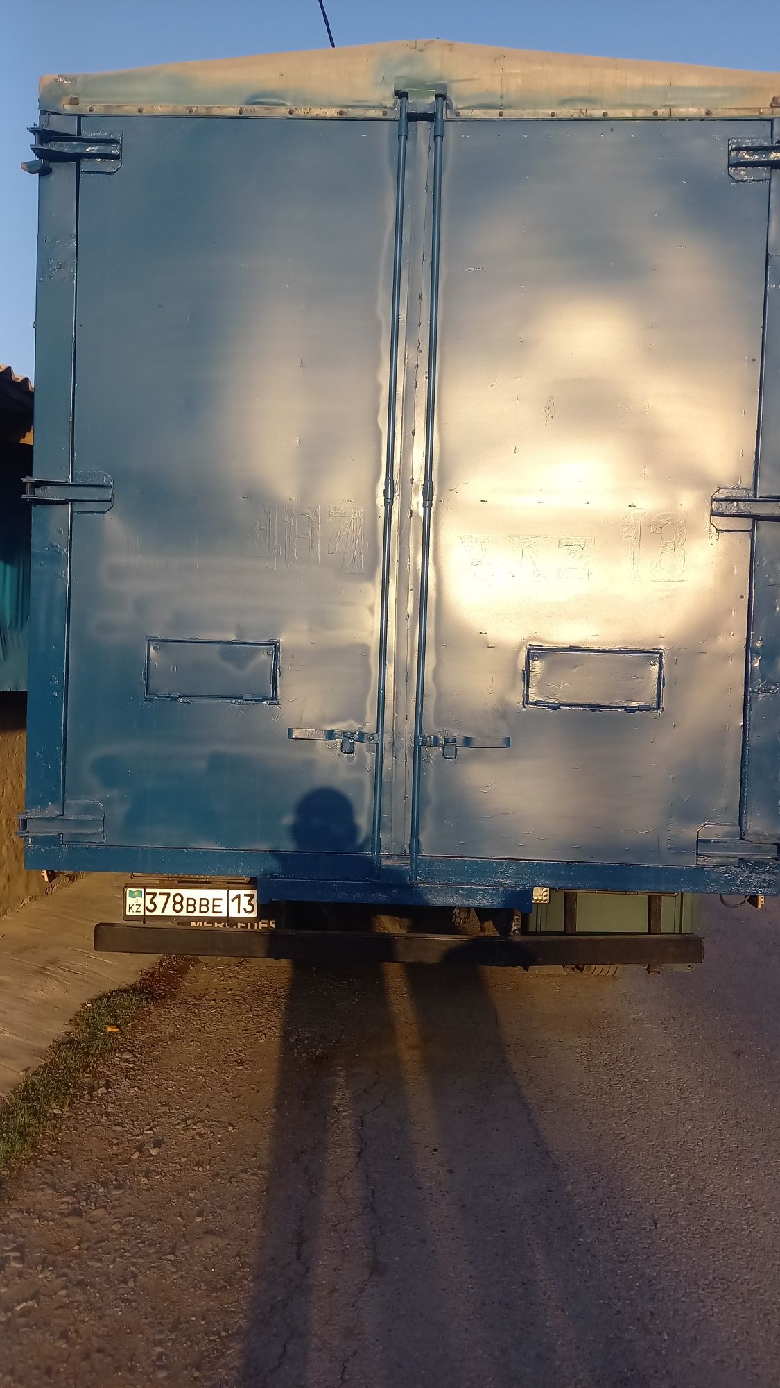Борт на мерседес 814 817