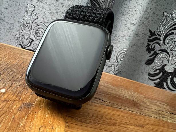 Apple Watch 7 GPS + Cellular, 45mm Green Aluminium Case
