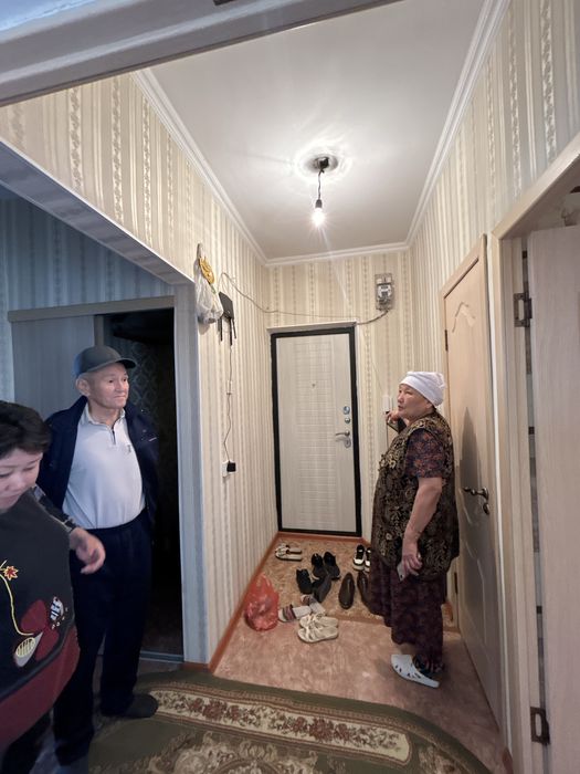 Аренда 10 мкр 1 дом 3 комн.