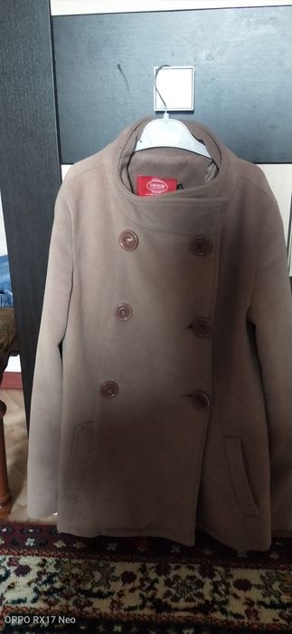 Продам недорого пальто