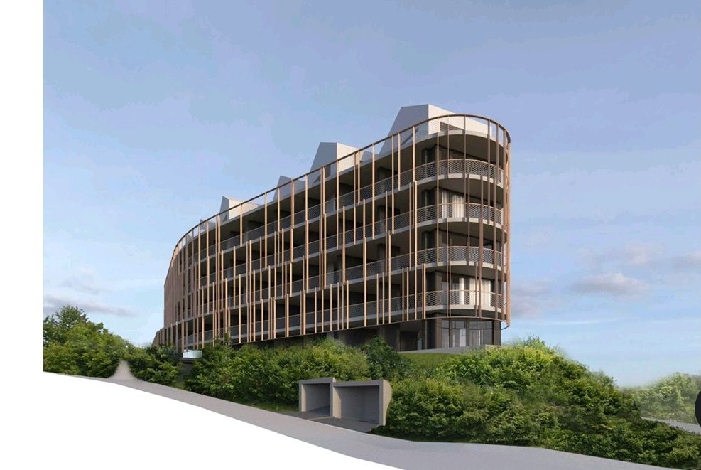 Vand teren "Hotel sau Rezidential" Drumul Poienii (cu autorizatie)