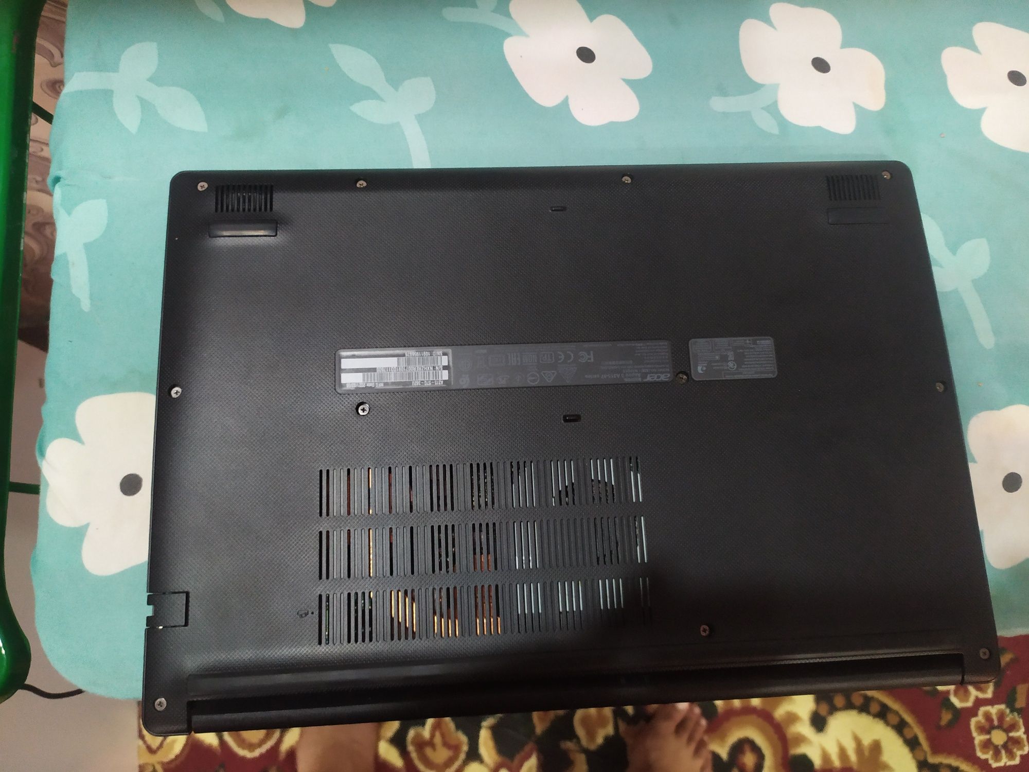 Acer Notebook sotiladi