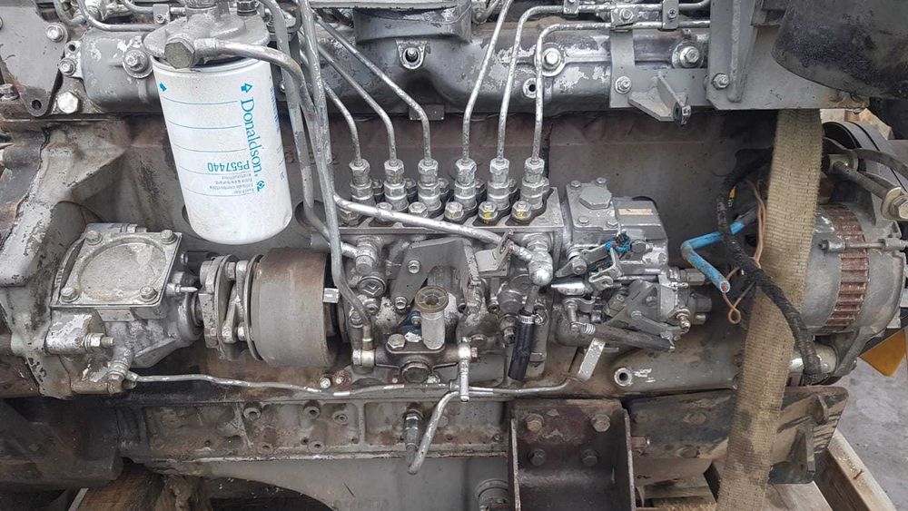 Motor Isuzu B - 6SD1T , 179 KW  pentru excavator